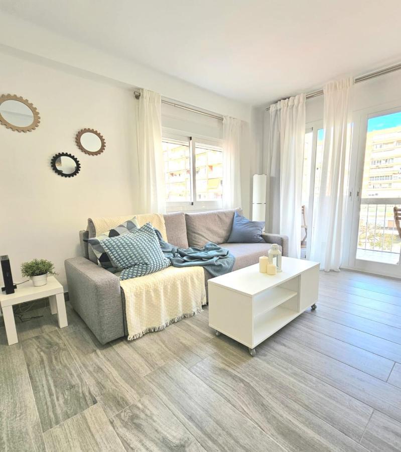 Mavi Torre Del Mar Apartment ภายนอก รูปภาพ
