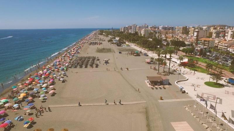 Mavi Torre Del Mar Apartment ภายนอก รูปภาพ